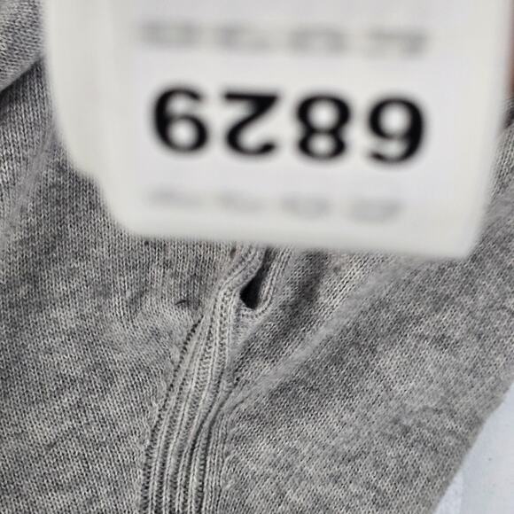 Banana Republic Women’s Sweater S Filpucci Gray Button-Back V-Neck Wool Cashmere - Picture 9 of 9